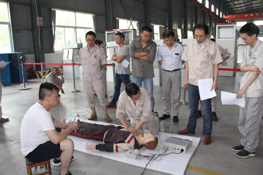 紫電公司組織開(kāi)展觸電急救演練 紫電公司組織開(kāi)展觸電急救演練